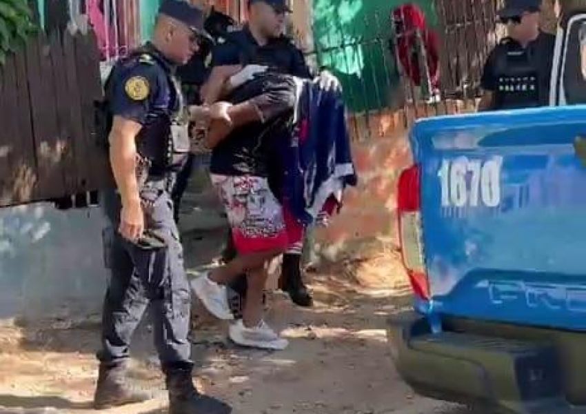 allanamiento en una vivienda ubicada en calle San Juan y Los Espinillos, en la zona de Colonia Roca