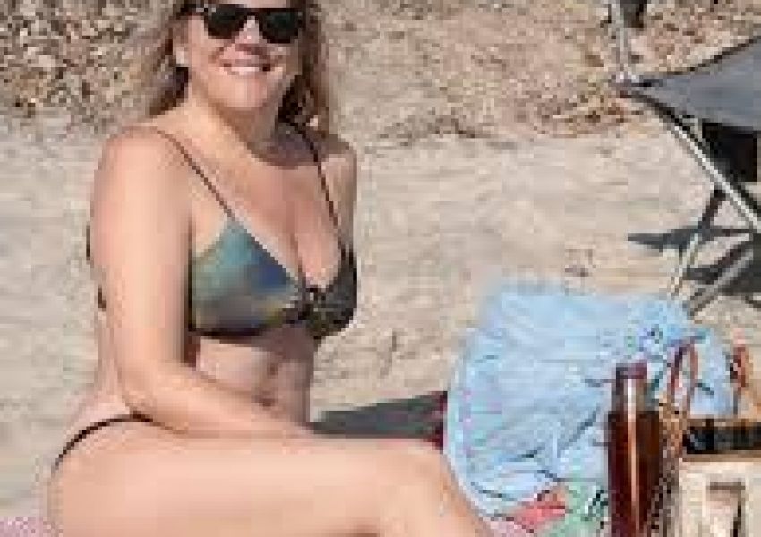 En medio del escándalo con Manuel Adorni, Dominique Metzger lanzó un irónico posteo: 'Deslomándome en Uruguay'