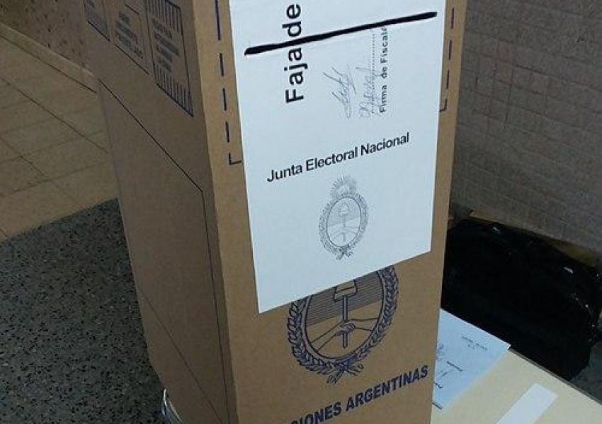 Escenario 2027: Una encuesta revela el pulso de los entrerrianos y el impacto de la crisis en los dirigentes