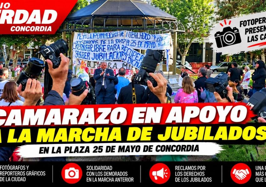 Fotógrafos de Concordia realizaron un 'camarazo' en apoyo a la marcha de jubilados