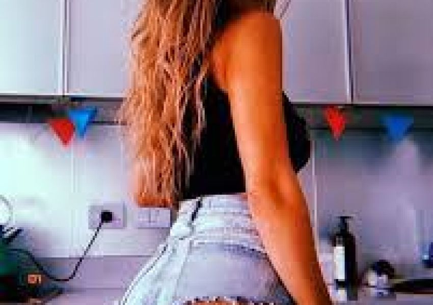 Jimena Barón descubrió el motivo por el cual no logra captar la atención de los españoles: “Ni me miran”