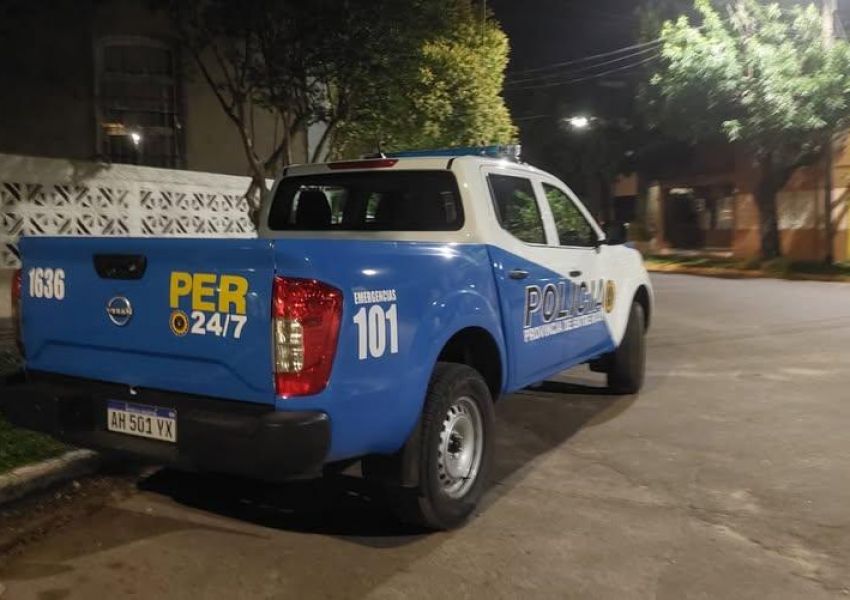 Lo detuvieron cuando intentó escapar y descartarse de cocaína ante la llegada policial
