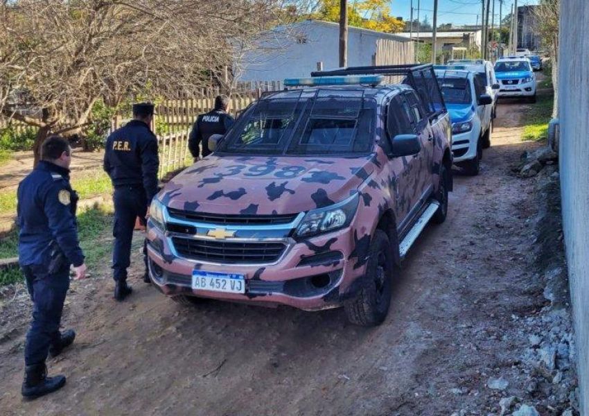 Posible narco de Concordia: detienen a un joven motociclista que transportaba una millonaria suma e intentó sobornar a la policía