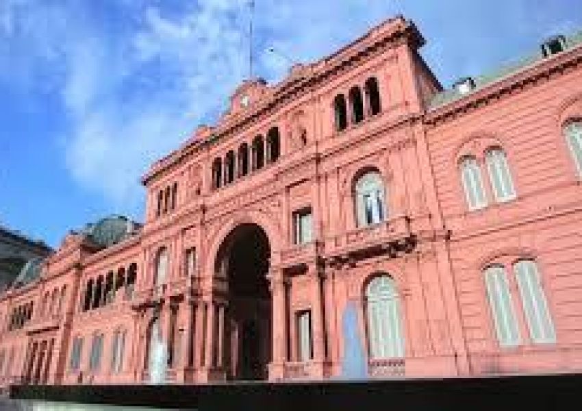 Sigue prohibida la entrada de periodistas acreditados a Casa Rosada. FOPEA acudió ante la Comisión Interamericana de Derechos Humanos